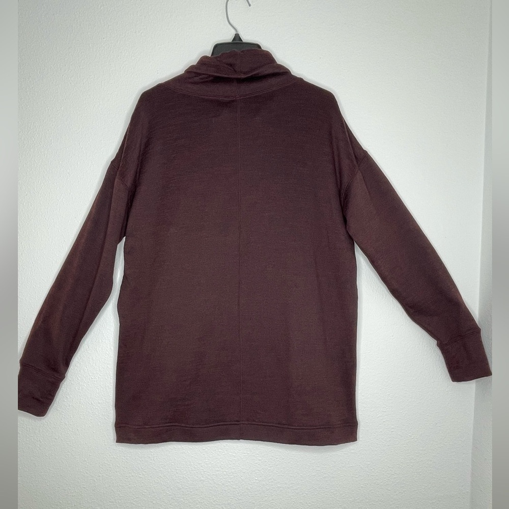 Women's Old Navy Active Cowl Neck Sweatshirt Pullover Light Purple Size Small - Picture 2 of 8